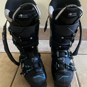Tecnica Midnight Blue Ski Boots